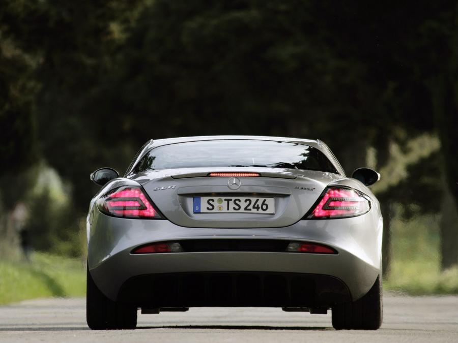  Mercedes-Benz SLR McLaren 722 Edition 2006 года  (фото 249 из 294)